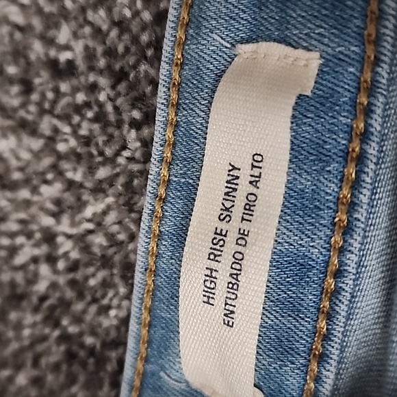 High Rise Skinny Jeans - Picture 4 of 4